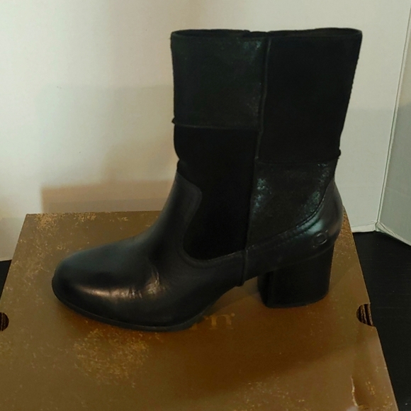 Born "Hayley" Boot - Picture 2 of 7